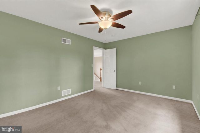 1315 CARRIAGE HOUSE RD, Middletown, PA 17057