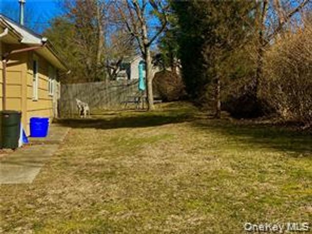 5 Louis Avenue, Valley Cottage, NY 10989