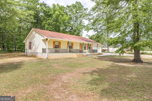 904 Robinhood Road, Dublin, GA 31021