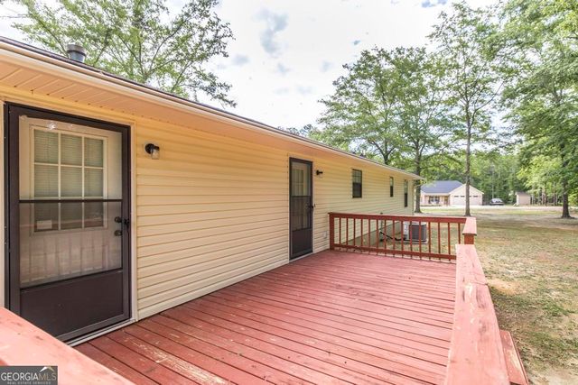 904 Robinhood Road, Dublin, GA 31021