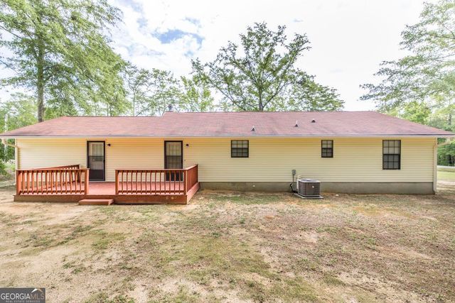 904 Robinhood Road, Dublin, GA 31021