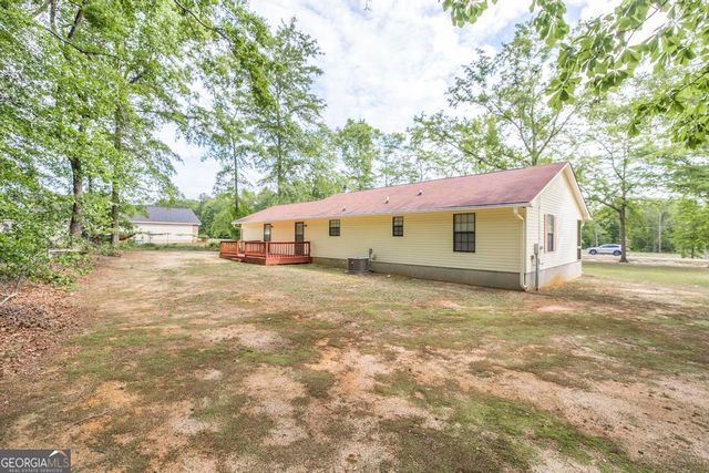 904 Robinhood Road, Dublin, GA 31021