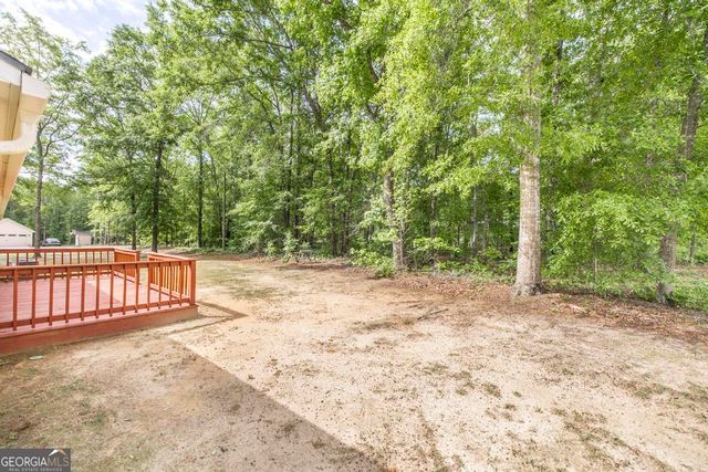 904 Robinhood Road, Dublin, GA 31021