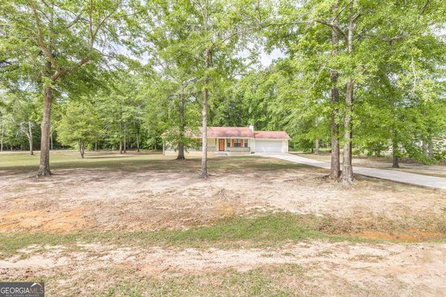 904 Robinhood Road, Dublin, GA 31021