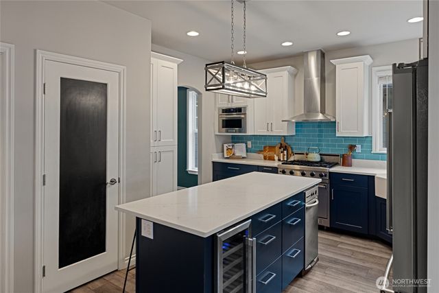 720 62nd Avenue NE, Tacoma, WA 98422