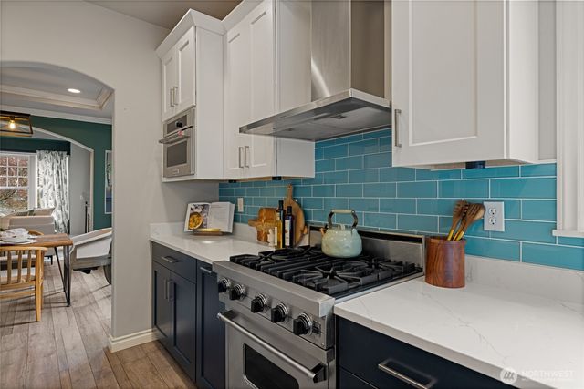 720 62nd Avenue NE, Tacoma, WA 98422