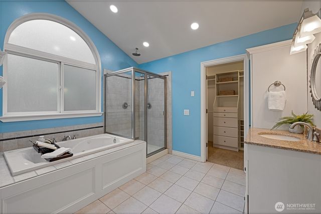 720 62nd Avenue NE, Tacoma, WA 98422