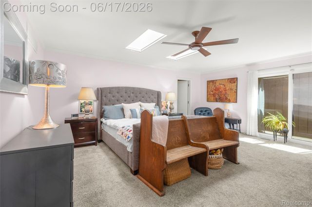 3709 Wabeek Lake Drive W, Bloomfield Hills, MI 48302
