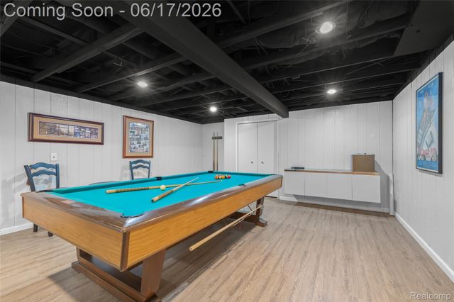 3709 Wabeek Lake Drive W, Bloomfield Hills, MI 48302
