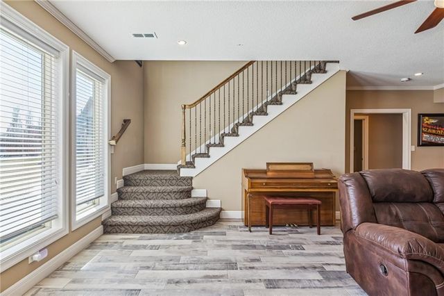 4481 SW Raintree Shore Drive, Lee's Summit, MO 64082