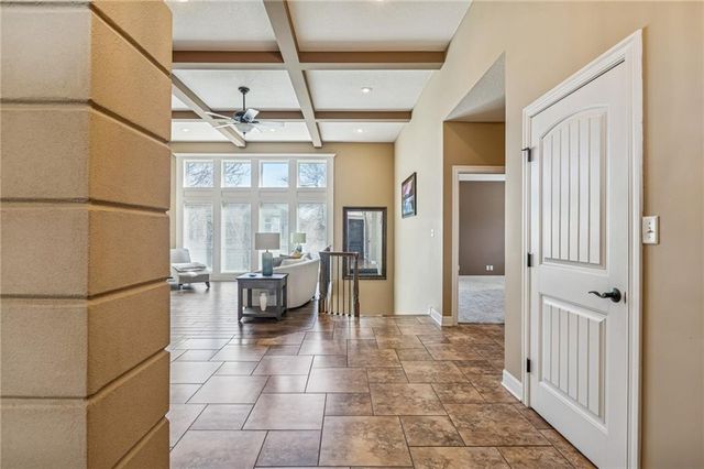 4481 SW Raintree Shore Drive, Lee's Summit, MO 64082