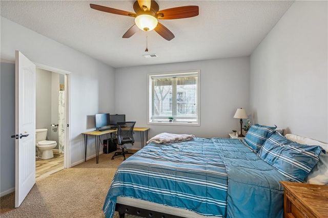 4481 SW Raintree Shore Drive, Lee's Summit, MO 64082