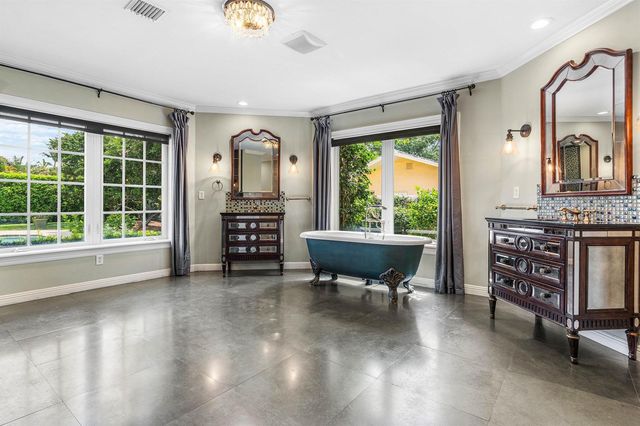 1103 NW 6th Avenue, Delray Beach, FL 33444