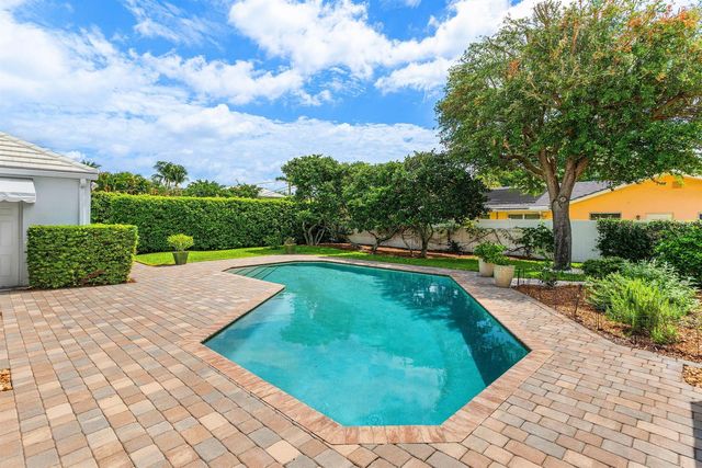 1103 NW 6th Avenue, Delray Beach, FL 33444