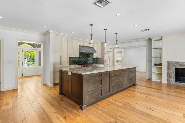 1103 NW 6th Avenue, Delray Beach, FL 33444