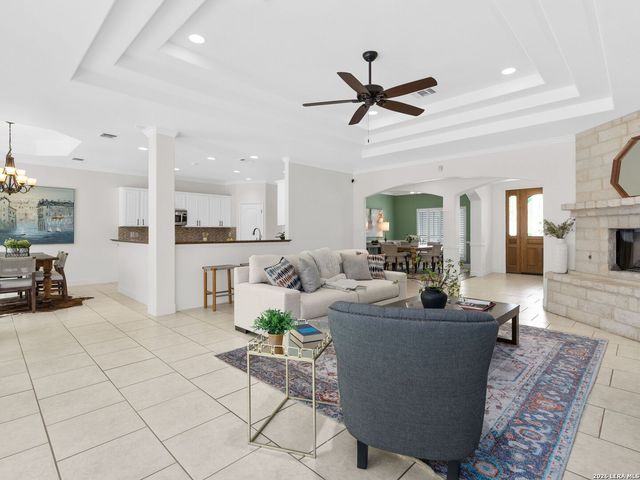 1827 Slumber Pass, San Antonio, TX 78260