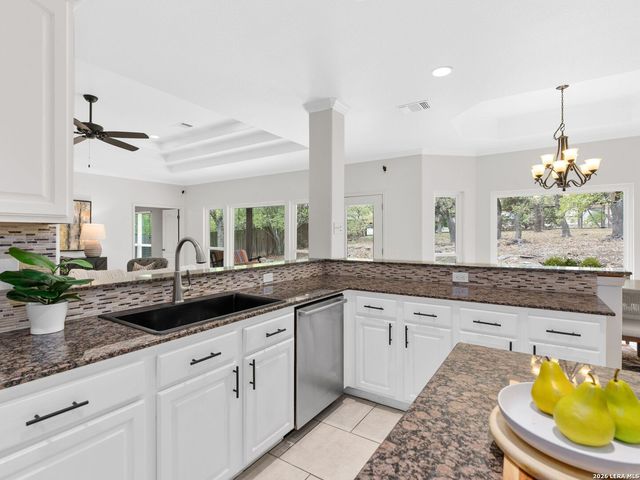 1827 Slumber Pass, San Antonio, TX 78260