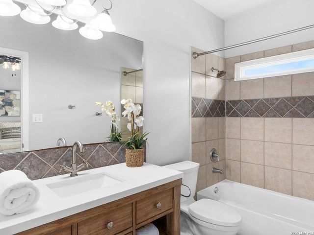 1827 Slumber Pass, San Antonio, TX 78260