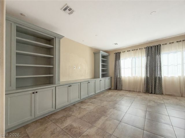 208 Rocky Basin Street, Henderson, NV 89012