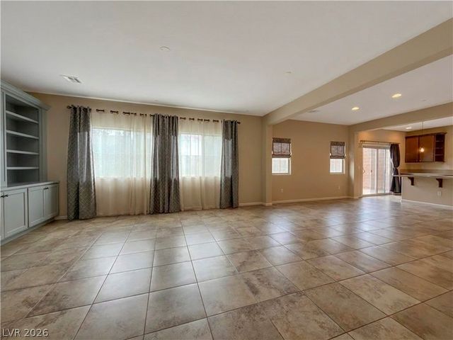 208 Rocky Basin Street, Henderson, NV 89012
