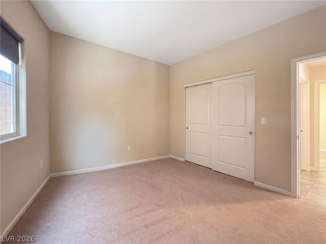 208 Rocky Basin Street, Henderson, NV 89012