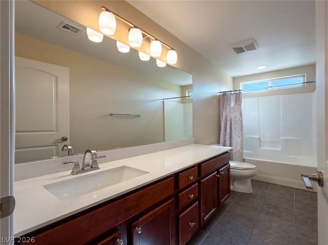 208 Rocky Basin Street, Henderson, NV 89012