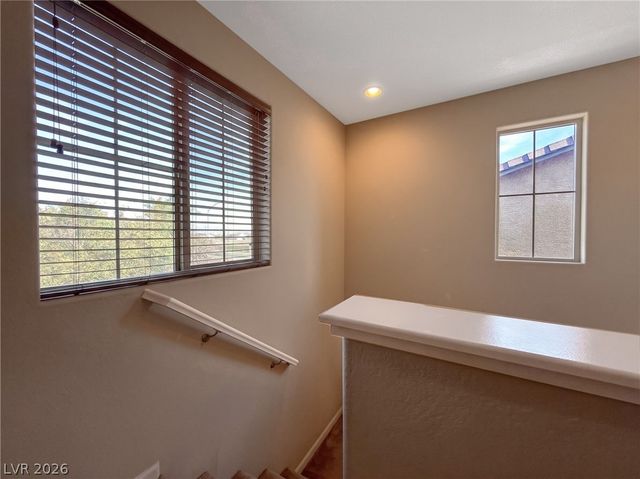 208 Rocky Basin Street, Henderson, NV 89012