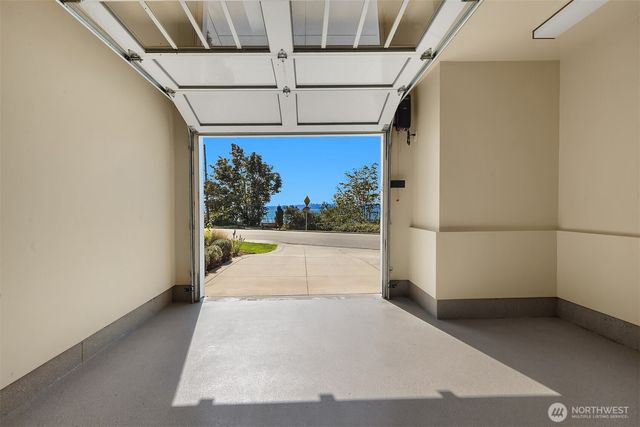 500 Waverly Way, Kirkland, WA 98033