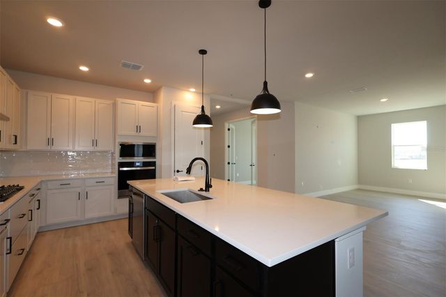 5168 CREEK SAND DRIVE, Apollo Beach, FL 33572