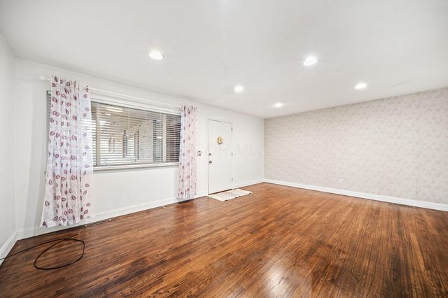 5255 Fenway Place, D, Columbus, OH 43214