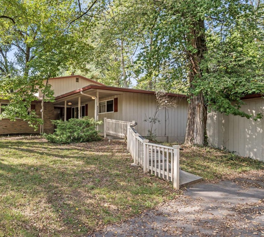 5255 Fenway Place, D, Columbus, OH 43214