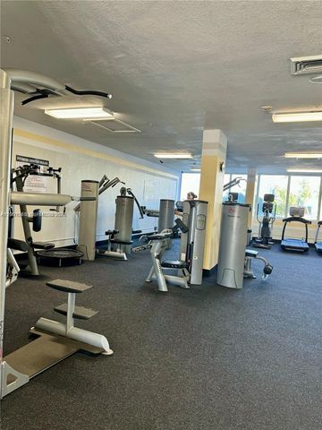 400 Kings Point Drive 609, Sunny Isles Beach, FL 33160