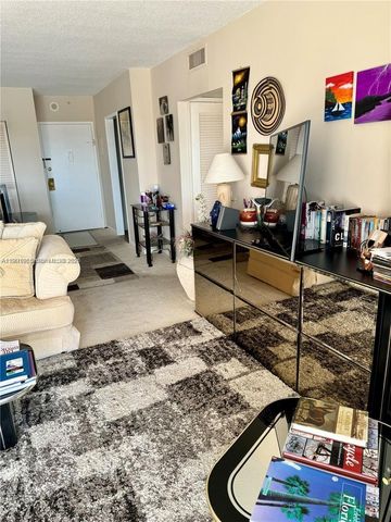 400 Kings Point Drive 609, Sunny Isles Beach, FL 33160