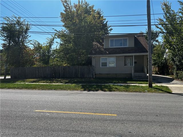 940 London Road, Cleveland, OH 44110