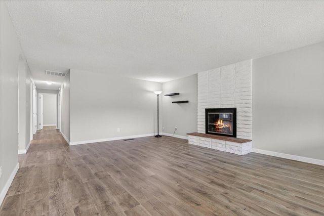 309 N Berkeley Way, Medford, OR 97504