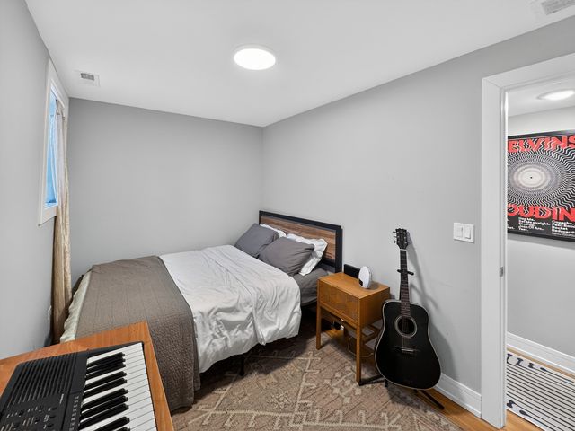 3534 W Wrightwood Avenue G, Chicago, IL 60647