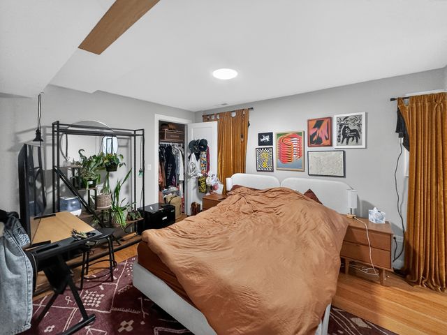 3534 W Wrightwood Avenue G, Chicago, IL 60647