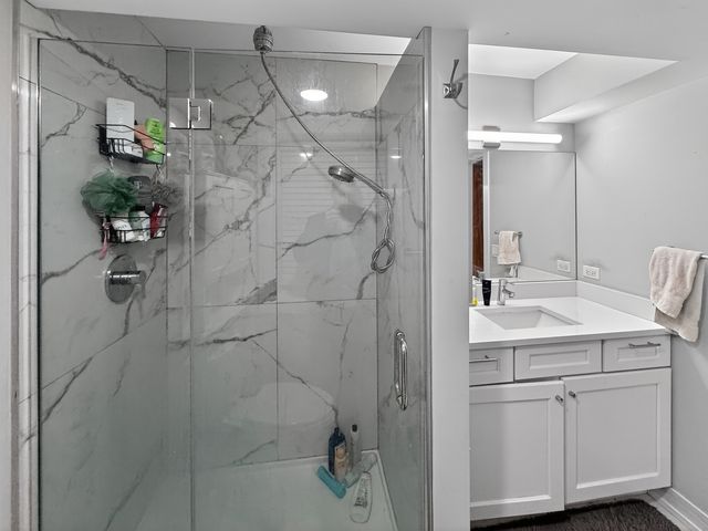 3534 W Wrightwood Avenue G, Chicago, IL 60647