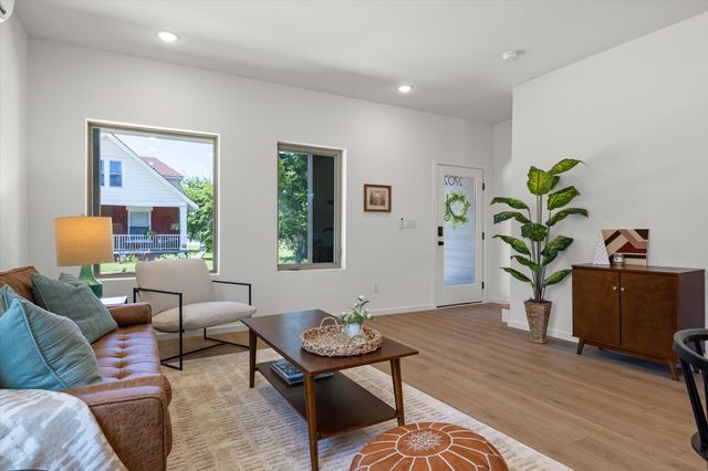 2702 Long Street 113, Chattanooga, TN 37408