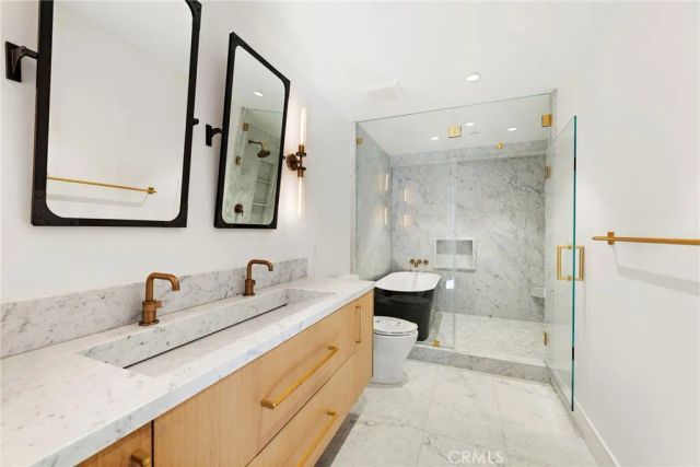 20462 Santa Ana Ave F, Newport Beach, CA 92660