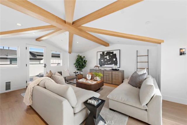 20462 Santa Ana Ave F, Newport Beach, CA 92660