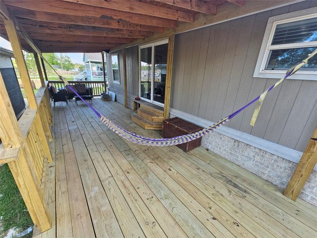 242 Brook Park Drive, Conroe, TX 77303