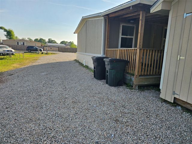 242 Brook Park Drive, Conroe, TX 77303