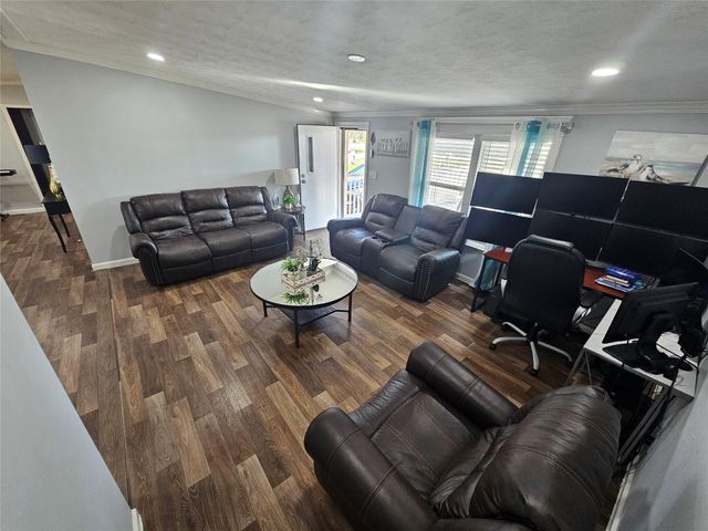 242 Brook Park Drive, Conroe, TX 77303