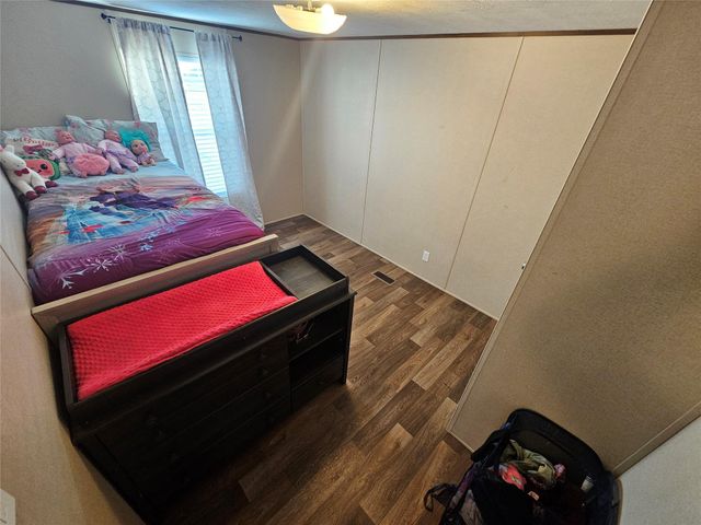 242 Brook Park Drive, Conroe, TX 77303