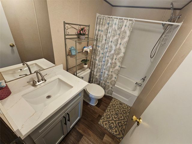 242 Brook Park Drive, Conroe, TX 77303