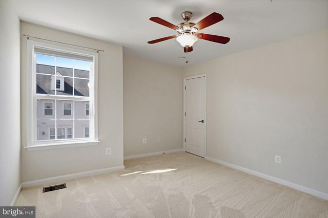 42608 CAPITOL VIEW TER, Broadlands, VA 20148