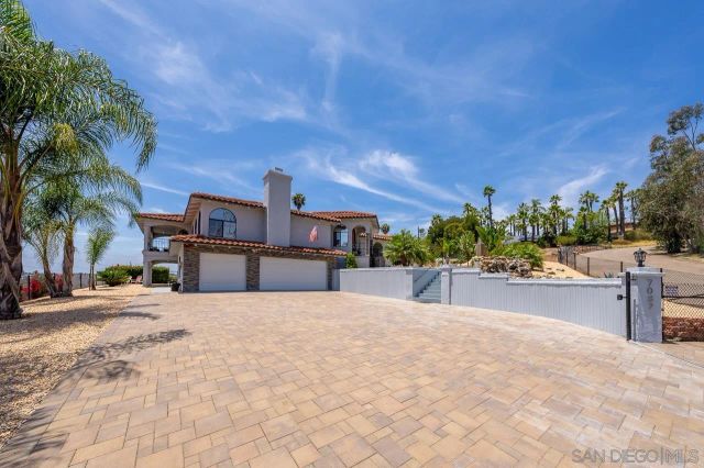 7087 Rancho Santa Fe View Ct., Rancho Santa Fe, CA 92067