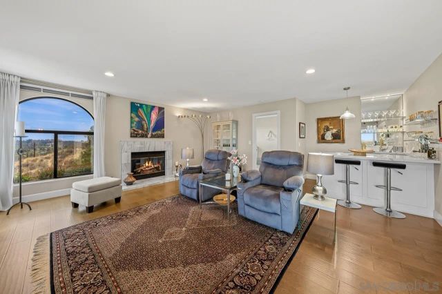 7087 Rancho Santa Fe View Ct., Rancho Santa Fe, CA 92067