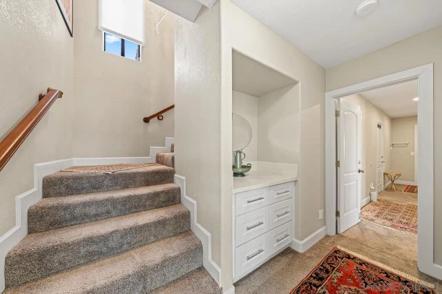 7087 Rancho Santa Fe View Ct., Rancho Santa Fe, CA 92067